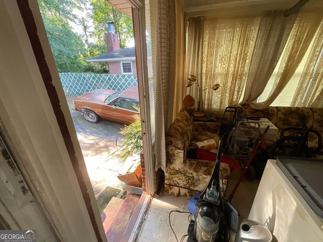 2086 SE Edgemore Drive, Atlanta, GA 30316