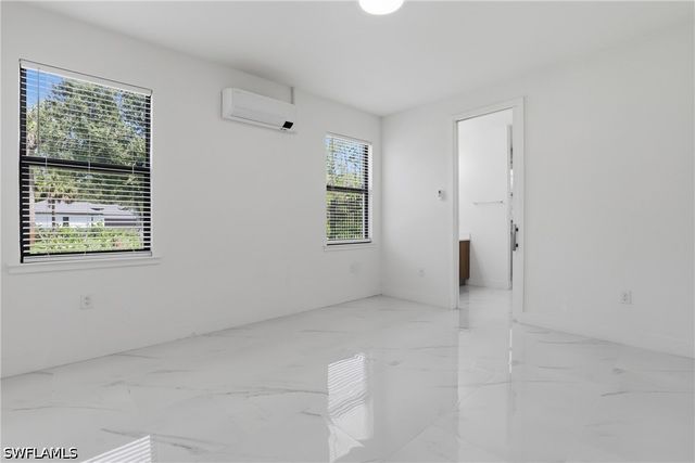 4236 16th AVE SE, Naples, FL 34117