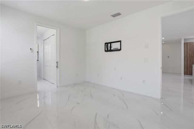 4236 16th AVE SE, Naples, FL 34117