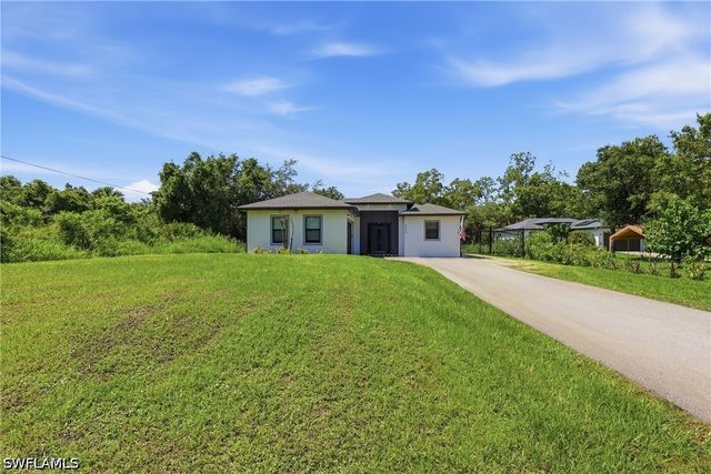 4236 16th AVE SE, Naples, FL 34117