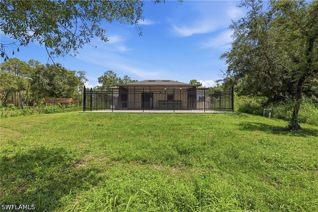 4236 16th AVE SE, Naples, FL 34117