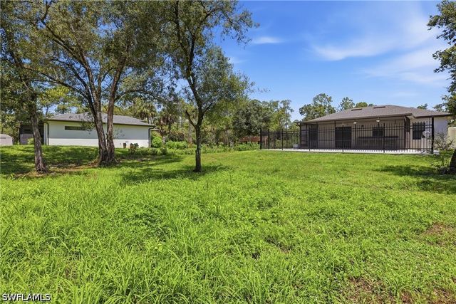 4236 16th AVE SE, Naples, FL 34117
