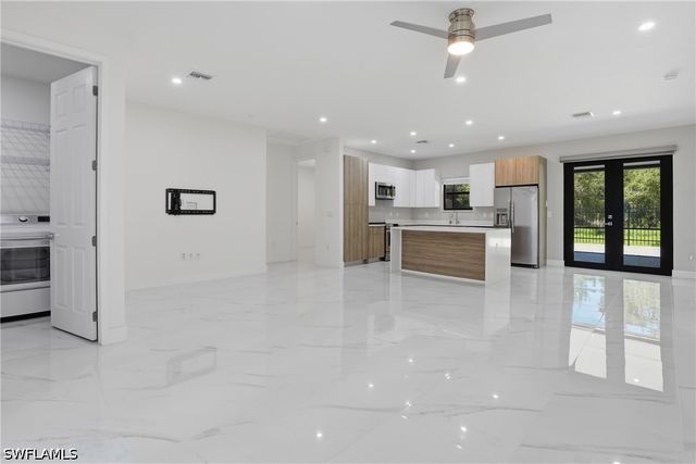 4236 16th AVE SE, Naples, FL 34117