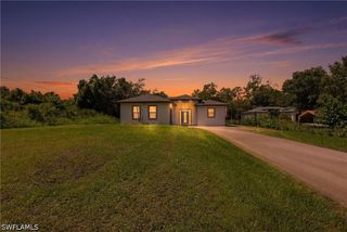 4236 16th AVE SE, Naples, FL 34117