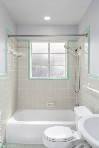 2603 W Cavett Drive, Shreveport, LA 71104