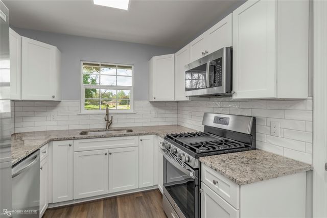 2603 W Cavett Drive, Shreveport, LA 71104