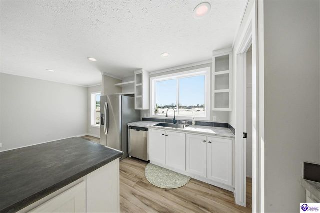 4444 Woodland Road, Vine Grove, KY 40175