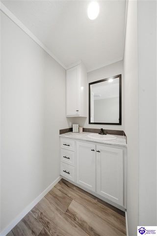 4444 Woodland Road, Vine Grove, KY 40175