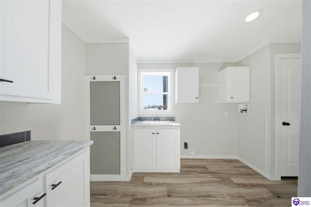 4444 Woodland Road, Vine Grove, KY 40175