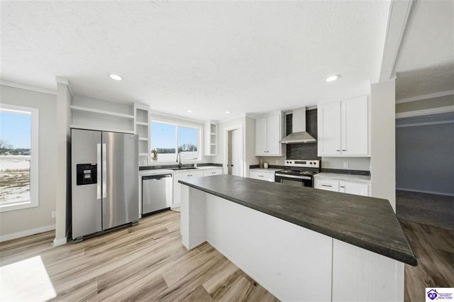 4444 Woodland Road, Vine Grove, KY 40175