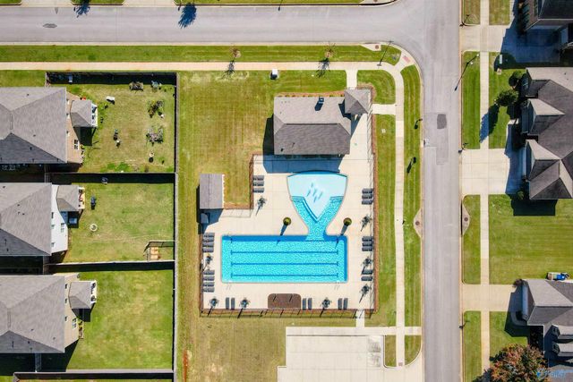 7588 Addison Drive, Huntsville, AL 35806