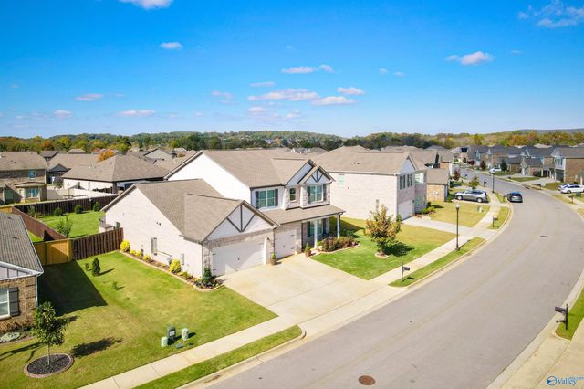 7588 Addison Drive, Huntsville, AL 35806