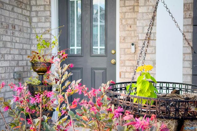 7588 Addison Drive, Huntsville, AL 35806