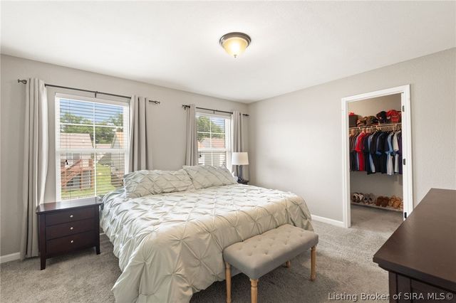 1604 Regans Way, Jeffersonville, IN 47130