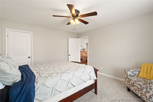 1604 Regans Way, Jeffersonville, IN 47130