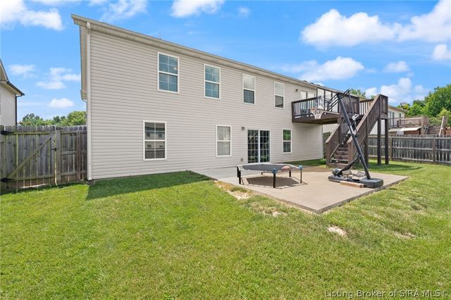 1604 Regans Way, Jeffersonville, IN 47130