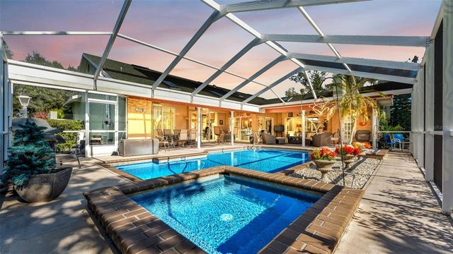 2711 S FAIRWAY DRIVE, Plant City, FL 33566