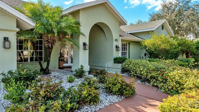 2711 S FAIRWAY DRIVE, Plant City, FL 33566