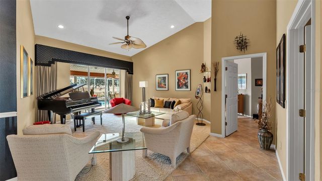 2711 S FAIRWAY DRIVE, Plant City, FL 33566