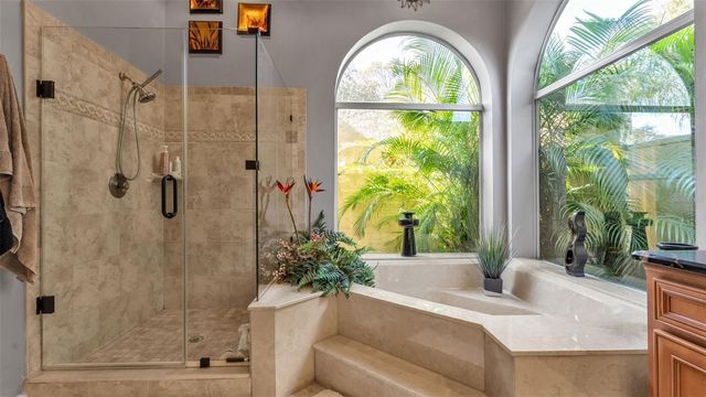 2711 S FAIRWAY DRIVE, Plant City, FL 33566