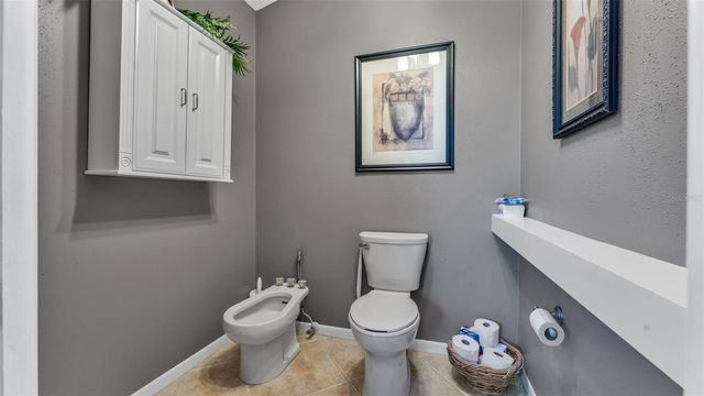 2711 S FAIRWAY DRIVE, Plant City, FL 33566