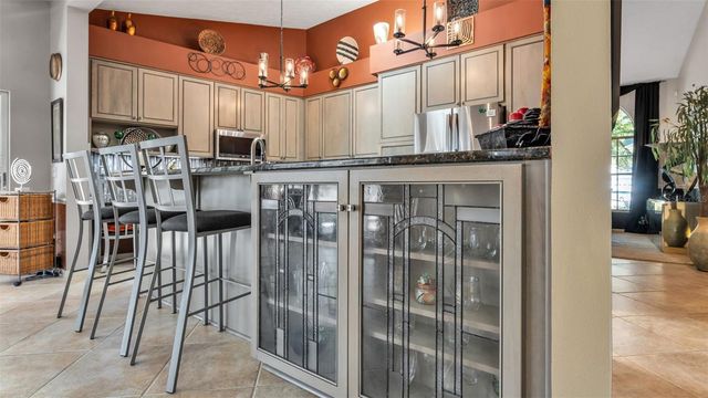 2711 S FAIRWAY DRIVE, Plant City, FL 33566