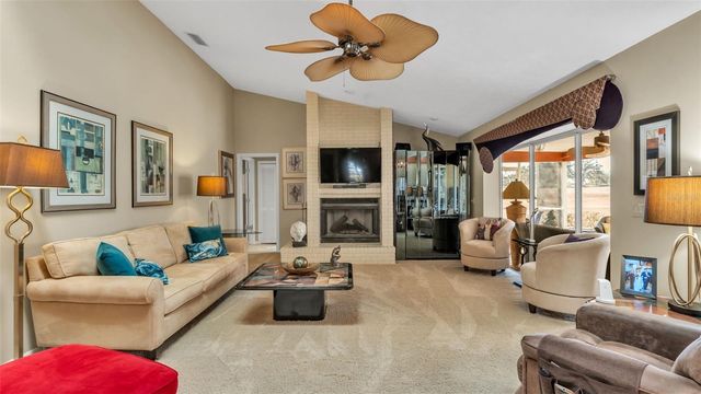 2711 S FAIRWAY DRIVE, Plant City, FL 33566