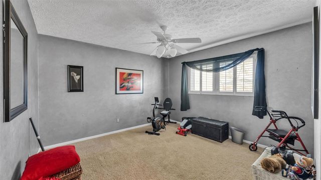 2711 S FAIRWAY DRIVE, Plant City, FL 33566