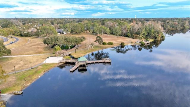 2711 S FAIRWAY DRIVE, Plant City, FL 33566