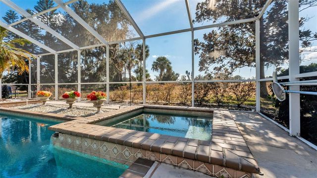 2711 S FAIRWAY DRIVE, Plant City, FL 33566