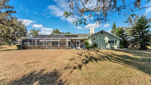 2711 S FAIRWAY DRIVE, Plant City, FL 33566