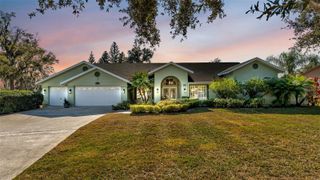 2711 S FAIRWAY DRIVE, Plant City, FL 33566