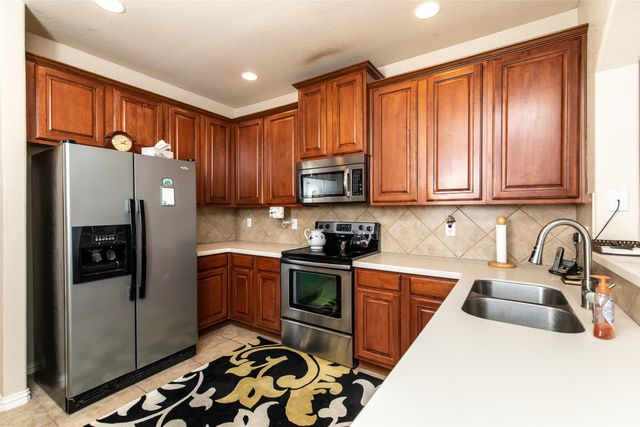 3118 Bedford Road, Bedford, TX 76021