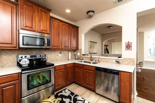 3118 Bedford Road, Bedford, TX 76021