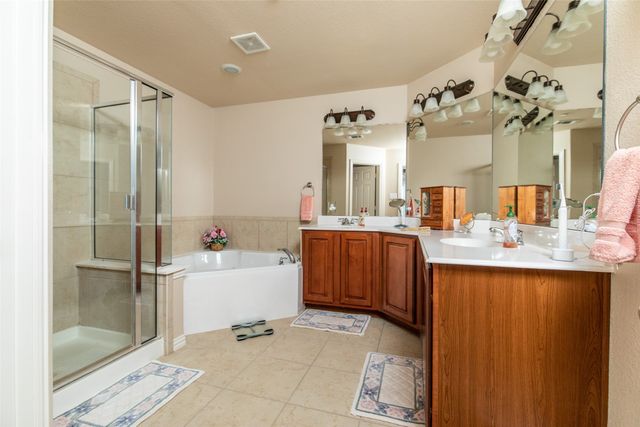 3118 Bedford Road, Bedford, TX 76021