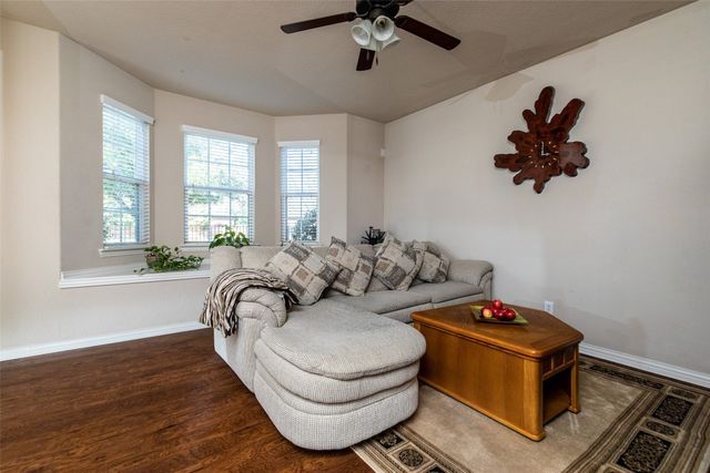3118 Bedford Road, Bedford, TX 76021