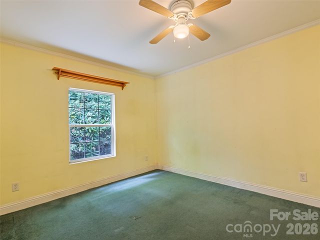 122 Mastiff Hollow Drive, Waynesville, NC 28785