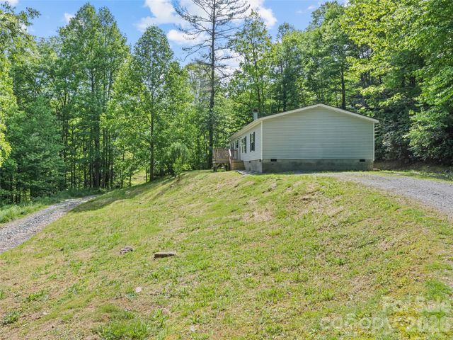 122 Mastiff Hollow Drive, Waynesville, NC 28785