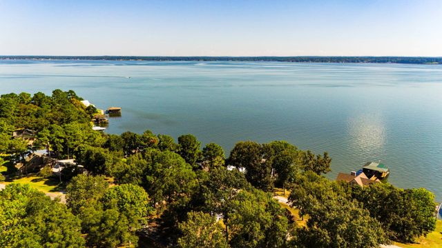 1382 Indian Hill Boulevard, Livingston, TX 77351