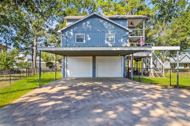 1382 Indian Hill Boulevard, Livingston, TX 77351