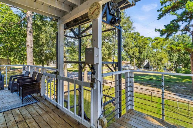 1382 Indian Hill Boulevard, Livingston, TX 77351