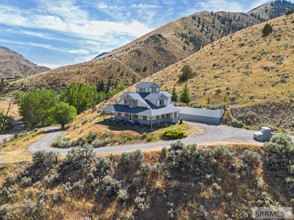 Image 1 of property listing at 101 Lake Creek Road, Salmon, ID 83467