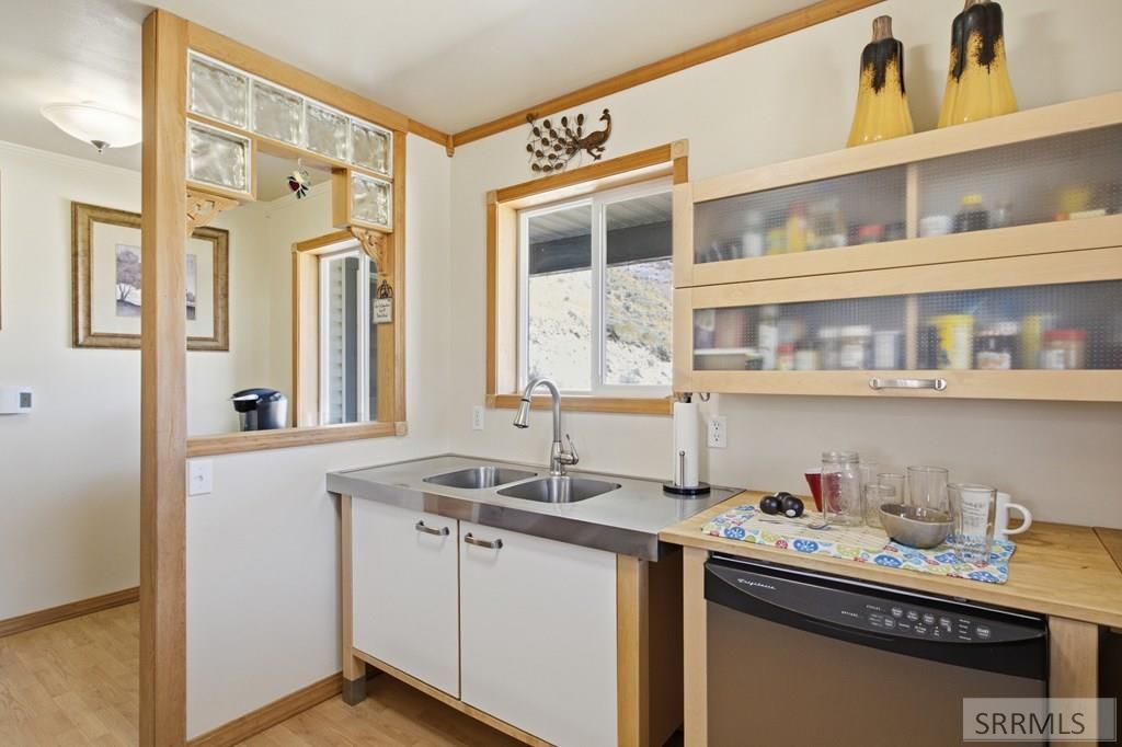 Image 14 of property listing at 101 Lake Creek Road, Salmon, ID 83467
