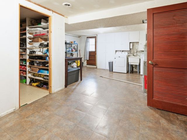 2711 CADDY Lane, Joliet, IL 60435