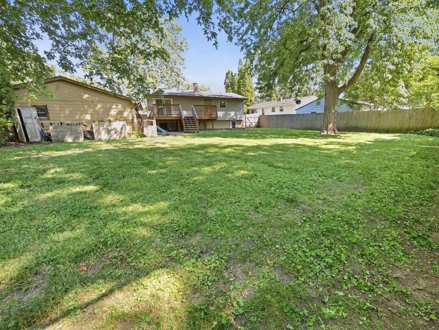 2711 CADDY Lane, Joliet, IL 60435