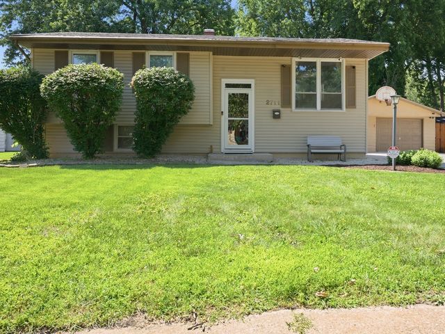 2711 CADDY Lane, Joliet, IL 60435
