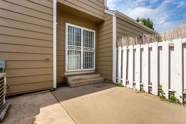 13970 W 72nd Place C, Arvada, CO 80005