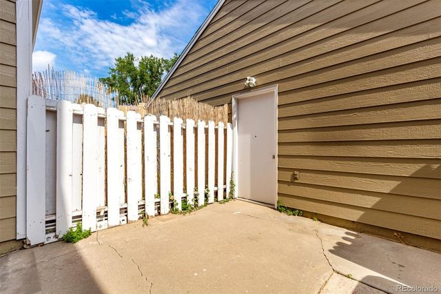 13970 W 72nd Place C, Arvada, CO 80005