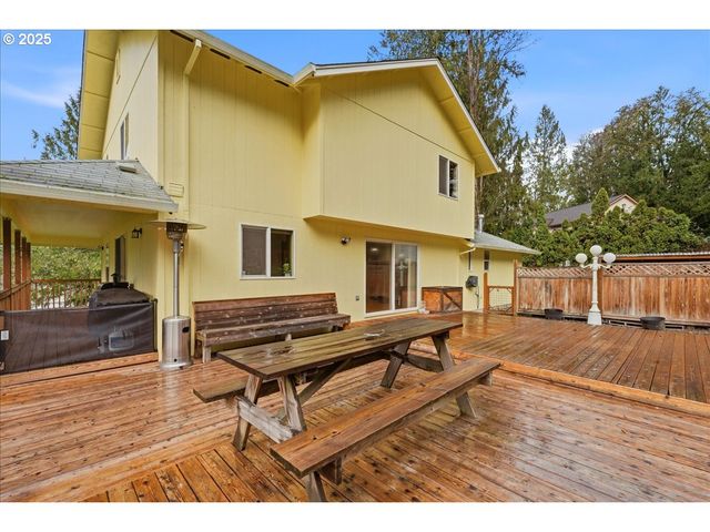 1550 HEATHER Ct, Vernonia, OR 97064