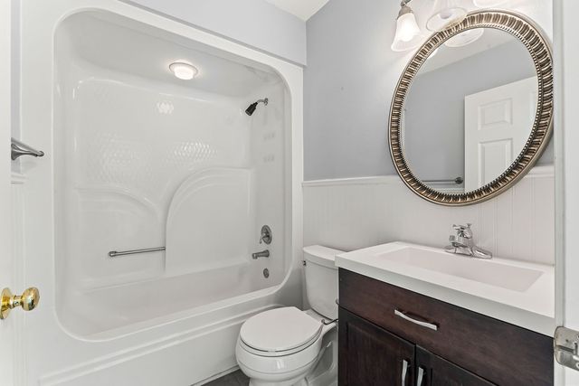 47 Stonehenge Drive, Bentonville, AR 72712